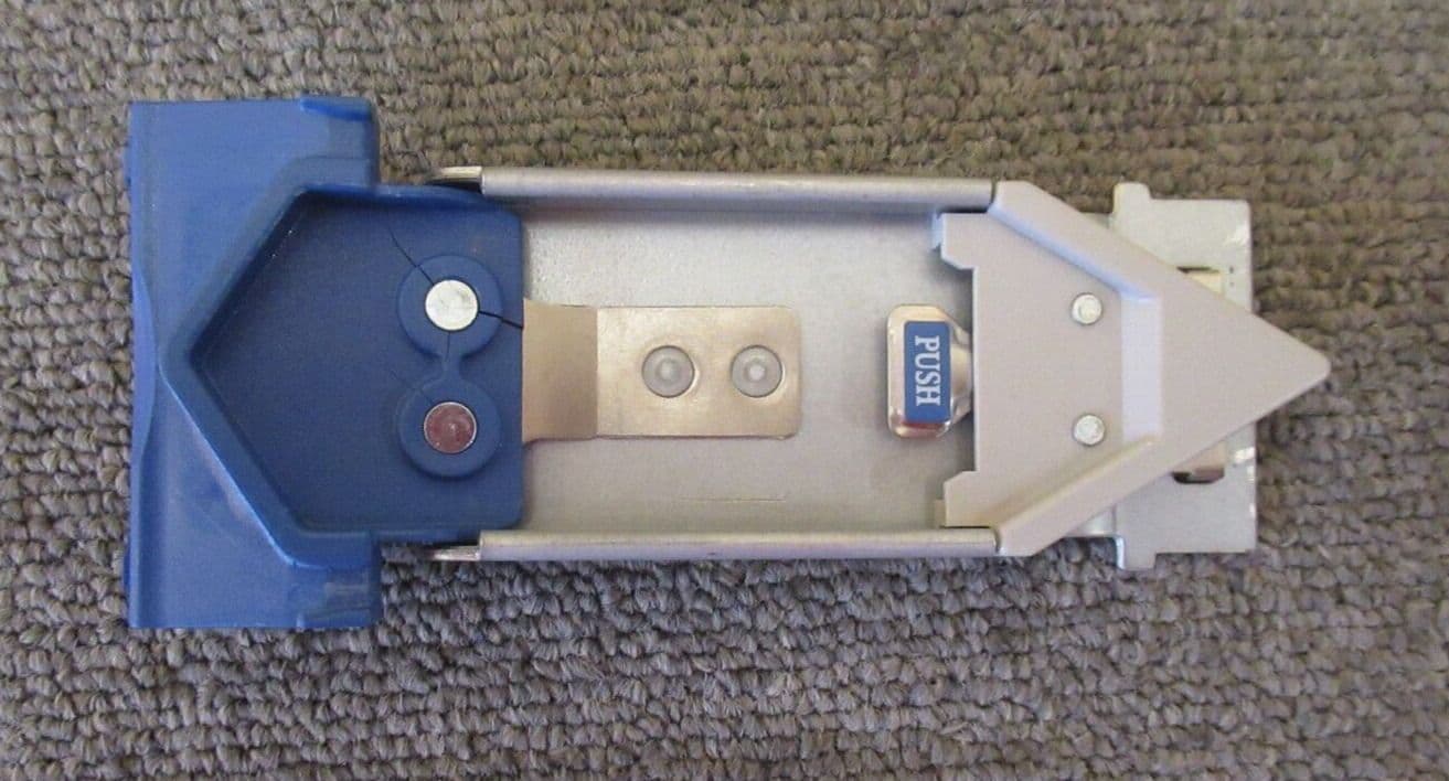 HP 699111001 699112001 ProLiant DL360 1U Cable Management Arm