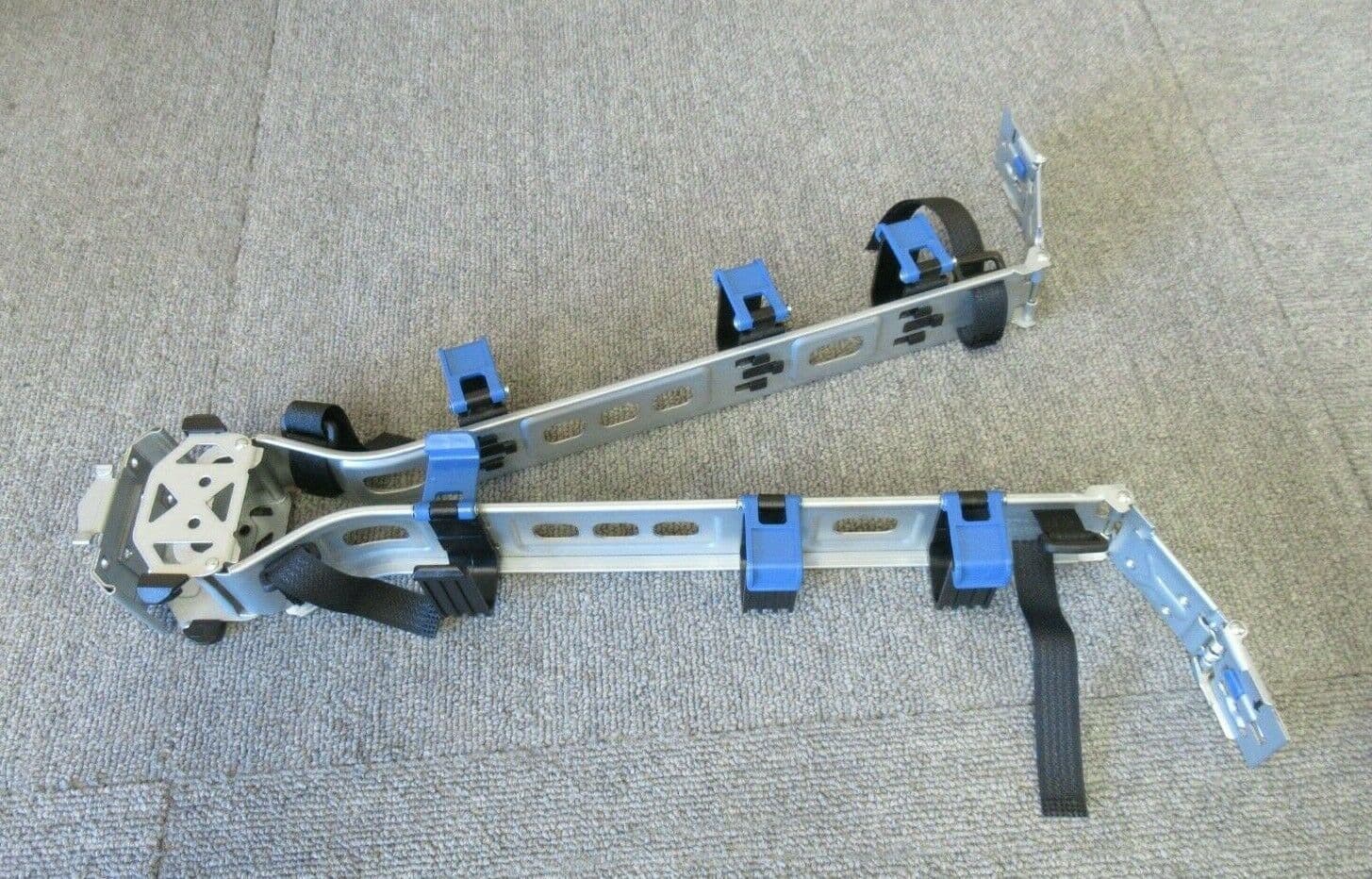 HP 737414001 ProLiant DL380p Gen8 2U Cable Management Arm
