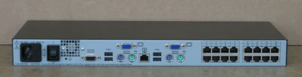 HP AF617A Server Console KVM 0X2X16 Ethernet Rack Mount Switch 517691-001