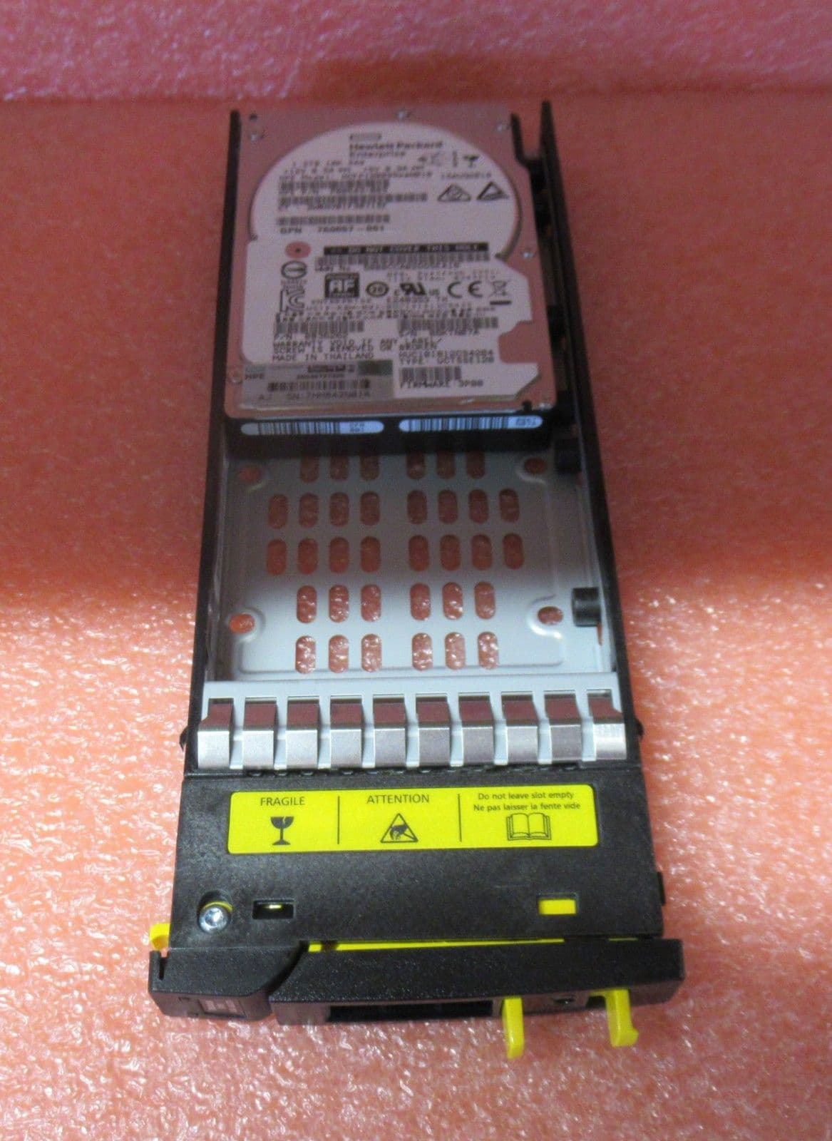Disque SSD HP 3PAR 500Go SAS 6Gb/s - 2,5" - Réf. 752081-002 / 0B30150 - Occasion Reconditionné Grade A