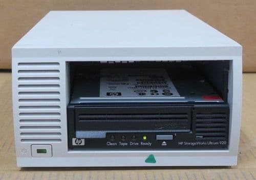 HP HP5F-001 5.25" Tape Drive Enclosure LVD C7401-69202 + Ultrium 920 LTO3 Drive