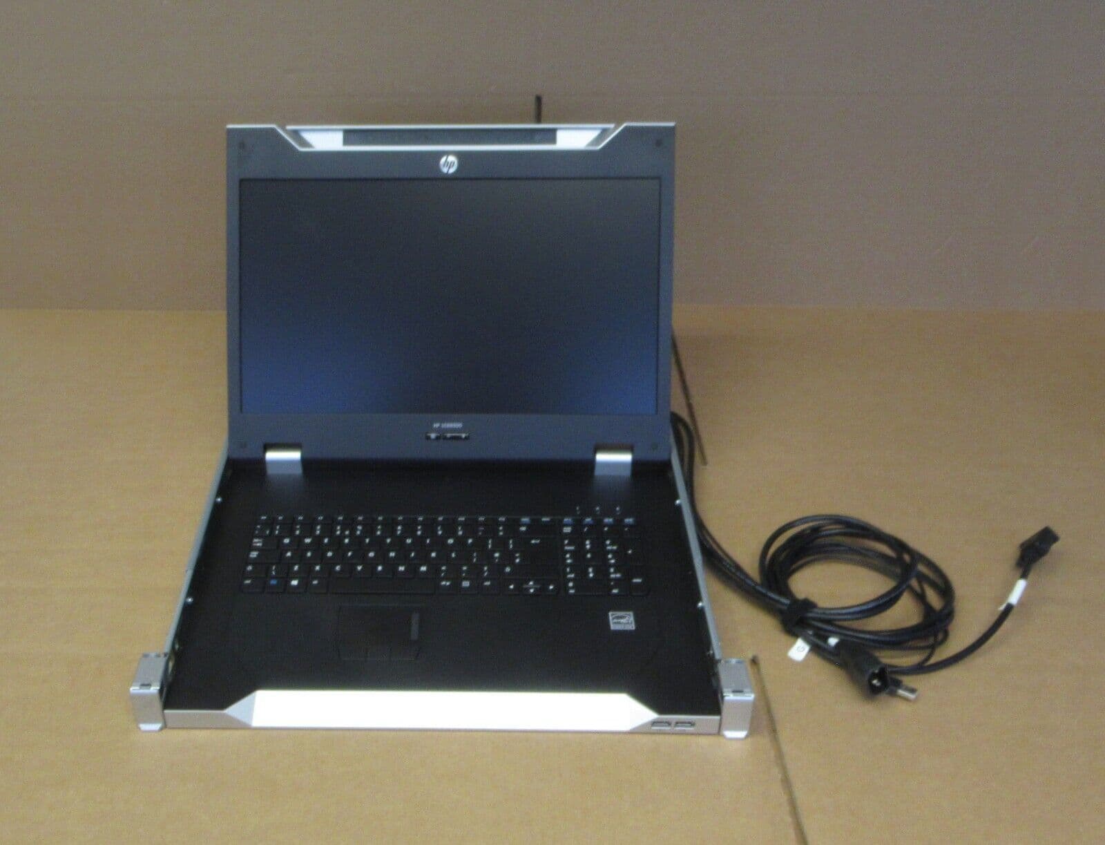HP LCD8500 18 5