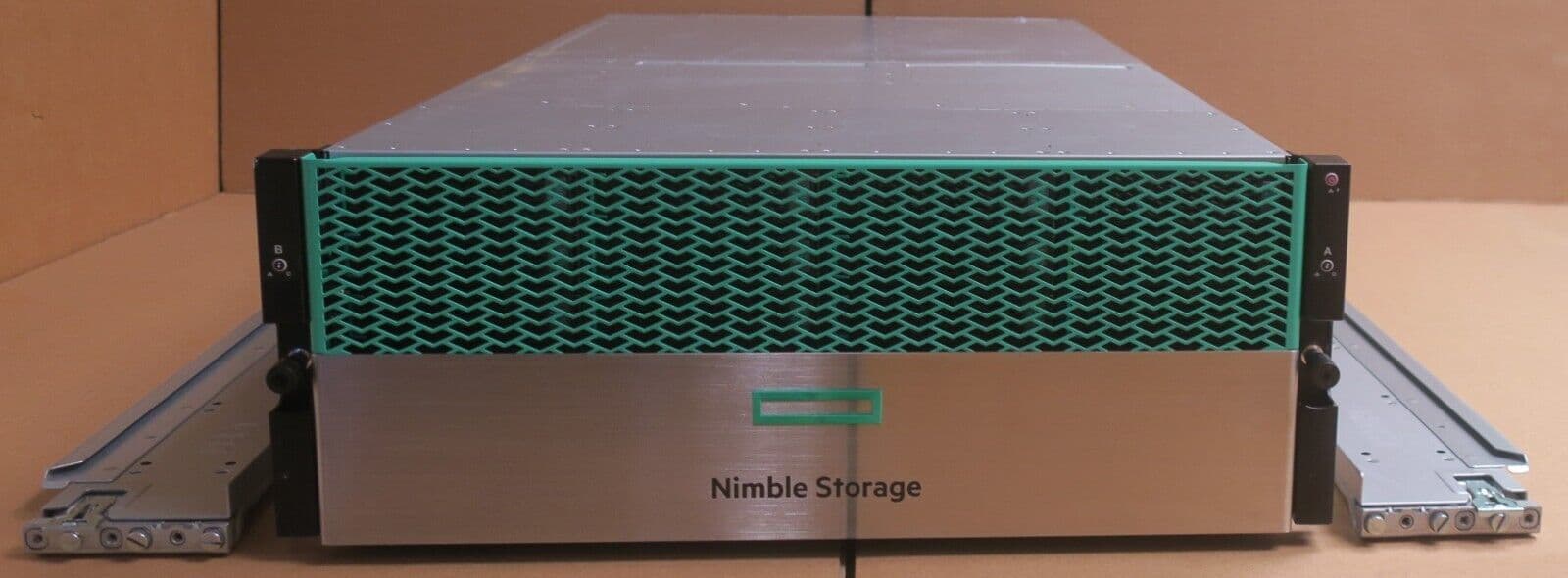 Flash Array E HP Nimble Storage Adaptive Flash Array HF40 2x Controller 24-Bay 92 ...