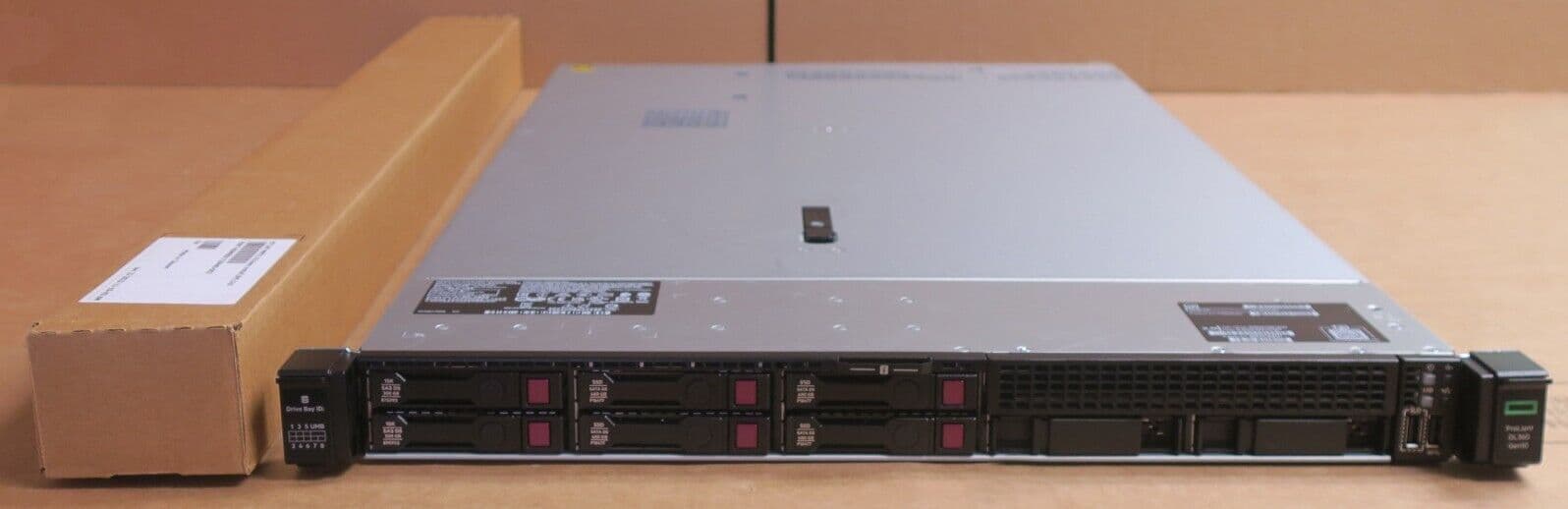 日本ヒューレット・パッカード DL360 Gen10 Plus 2SFF x4 Tri-Mode U.3 バックプレーンキット P26437-B21 | Hpe Dl360 Gen10 4215R 1P 32G Nc | ヒューレット