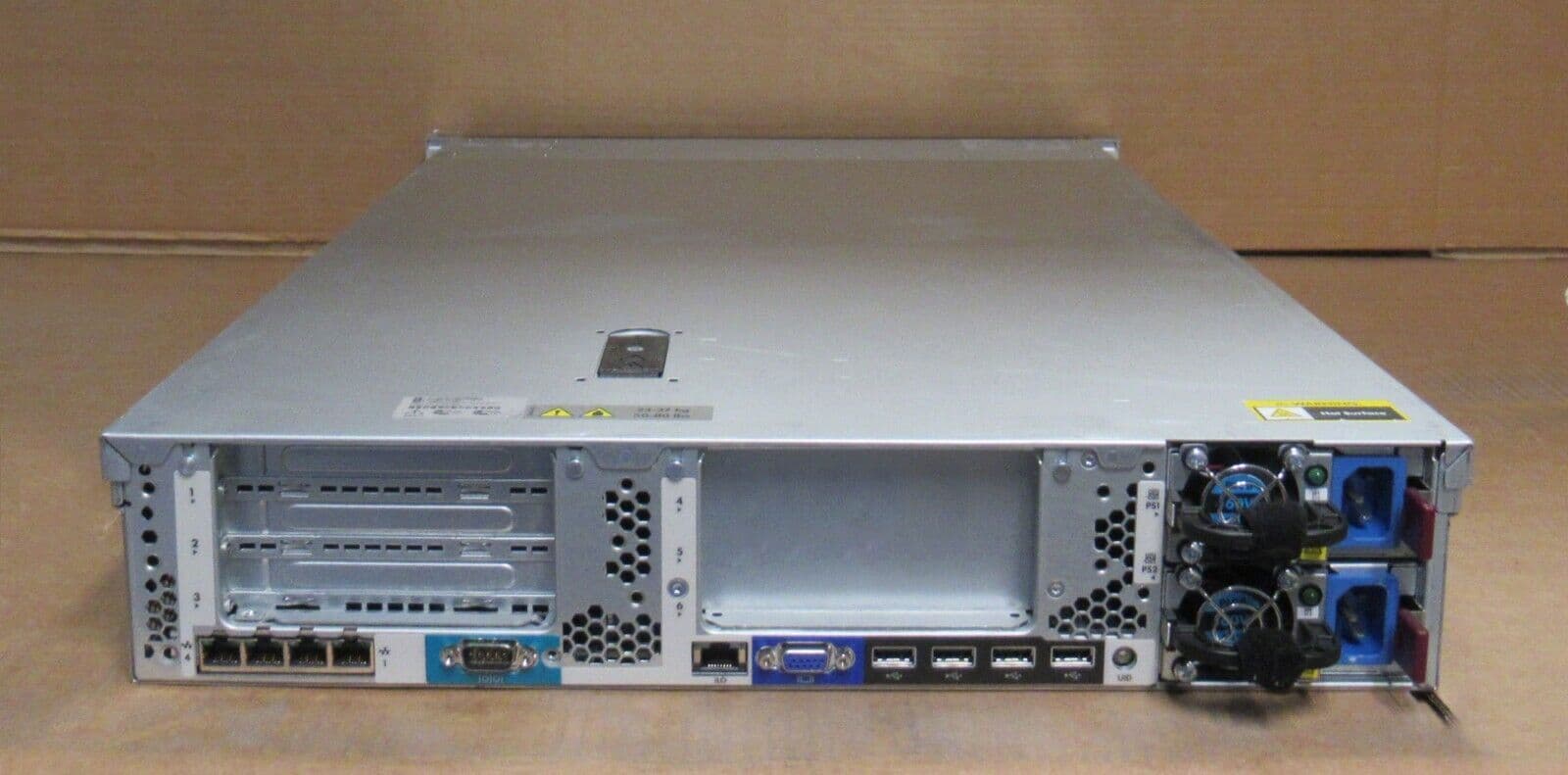 HP Proliant DL380p Gen8 2x 6Core E52620v2 2 10GHz 8GB RAM 8Bay 2U Server