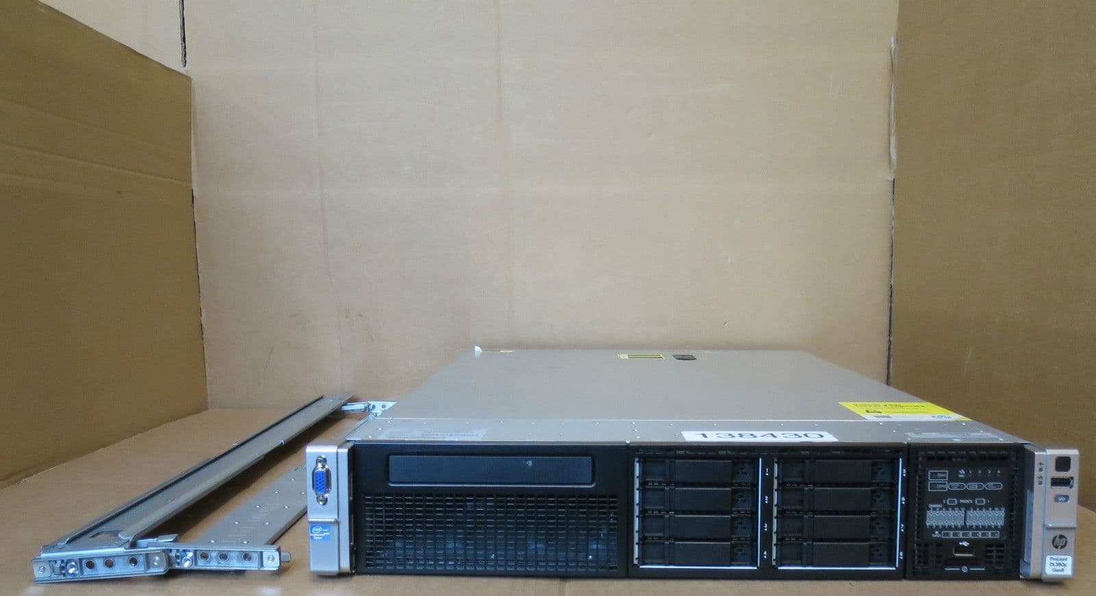 HPE Proliant DL380P G8 8SFF 2x Xeon E5-2620 V2 16 GB RAM HPE Proliant DL380P G8 8SFF 2x Xeon E5-2620 V2 16 GB RAM