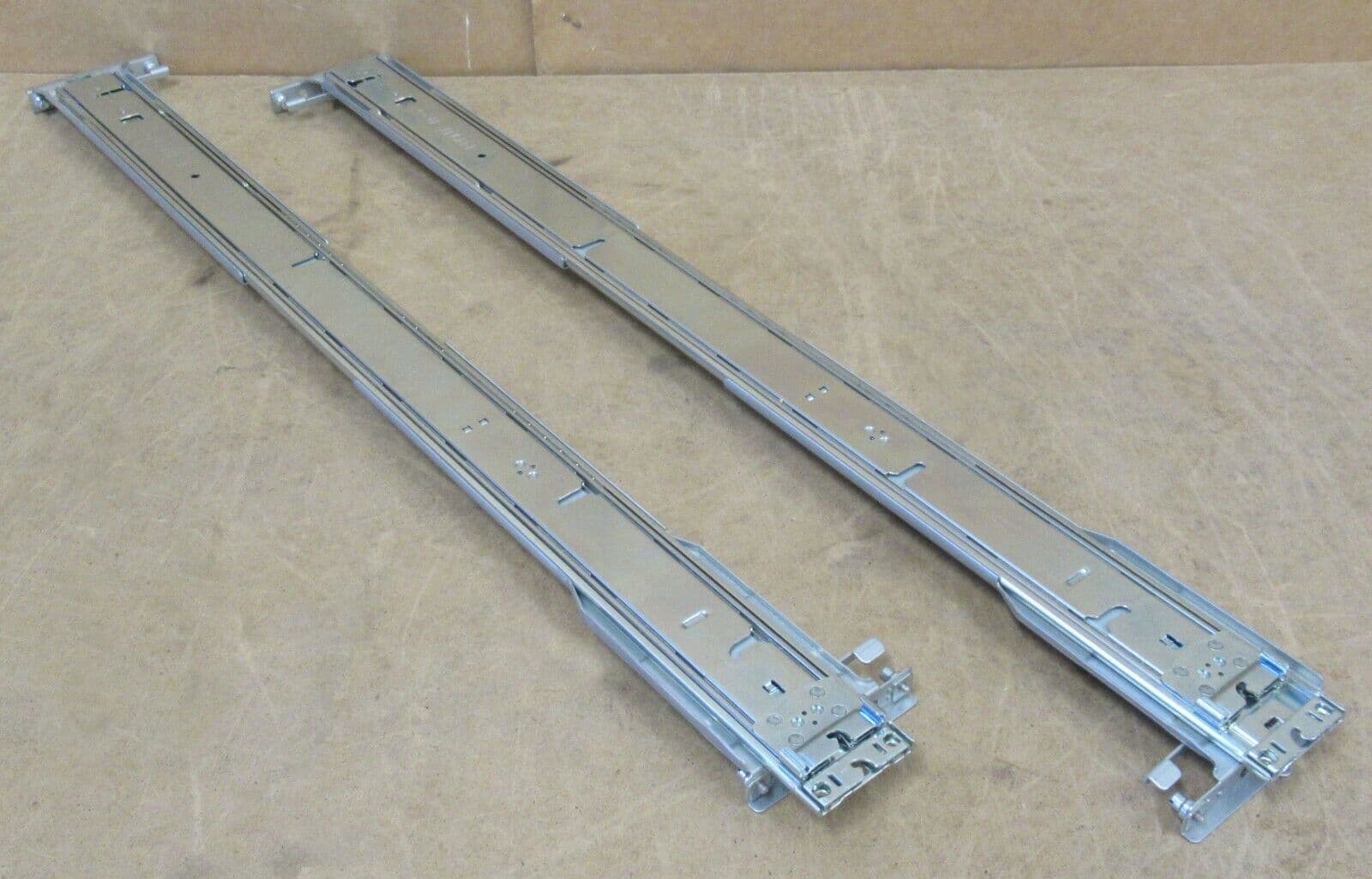 HP ProLiant DL380p Gen8 Gen9 2U Sliding Ball Bearing Rack Rail Kit ...