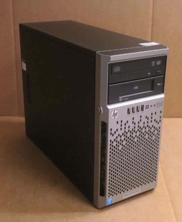 HP ProLiant ML310e Gen8 G8 v2 4C E31220v3 1GB RAM 8x 2 5" HDD Bay
