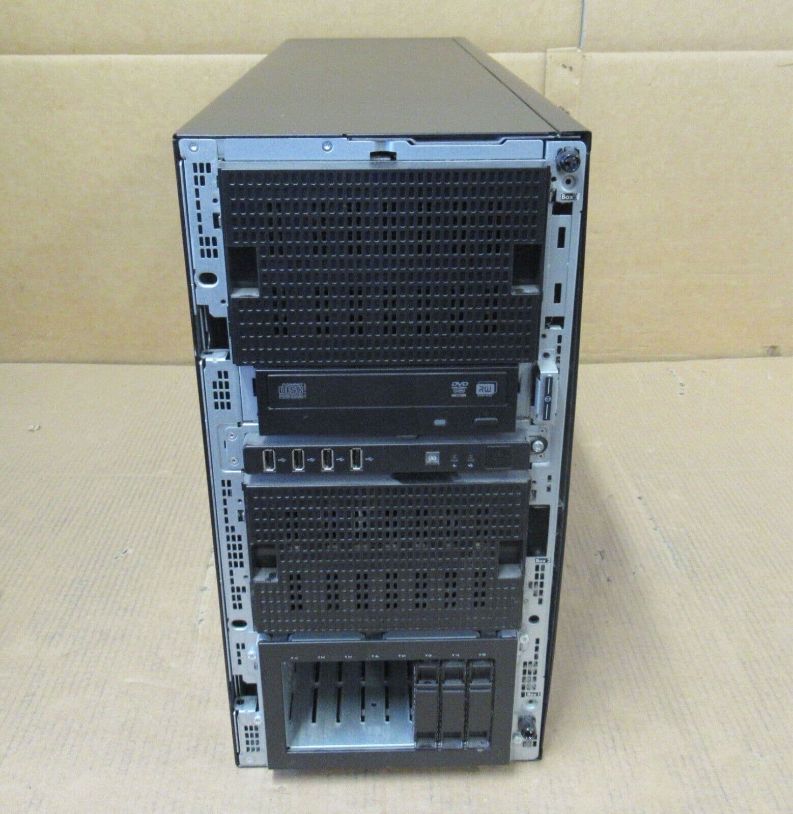HP ProLiant ML350p Gen8 2 5GHz E52609 32GB Ram 8 x 2 5" Bay Tower Server