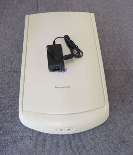 HP Q3841A GRLYB-0209 ScanJet 2400 Digital Flatbed Scanner A4 With AC Power Adapt