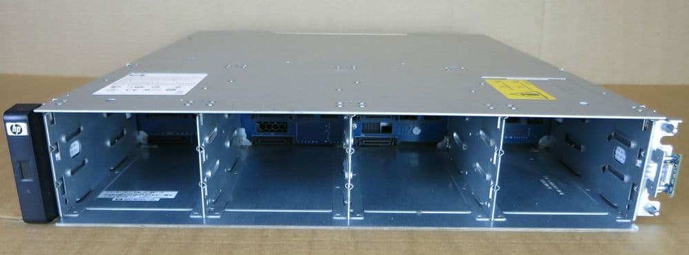 HP StorageWorks P2000 G3 AP843A Dual I/O LFF Drive Enclosure Array & 2 ...