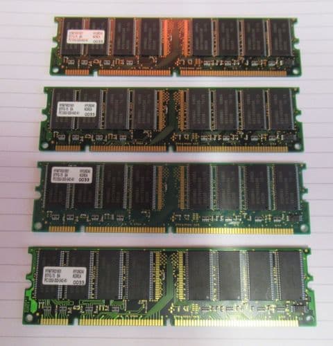 Hyundai HYM7V631601 512MB (4x128MB) PC133 133MHz non-ECC CL3 168-Pin DIMM Memory