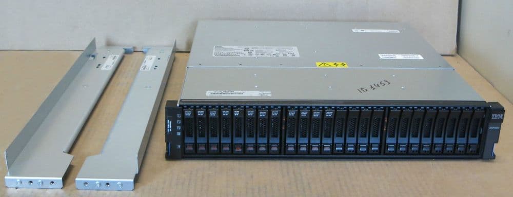 IBM 1746-E4A EXP3524 24-Bay Disk Array Expansion Unit 12 x 300GB 15k 2x ...
