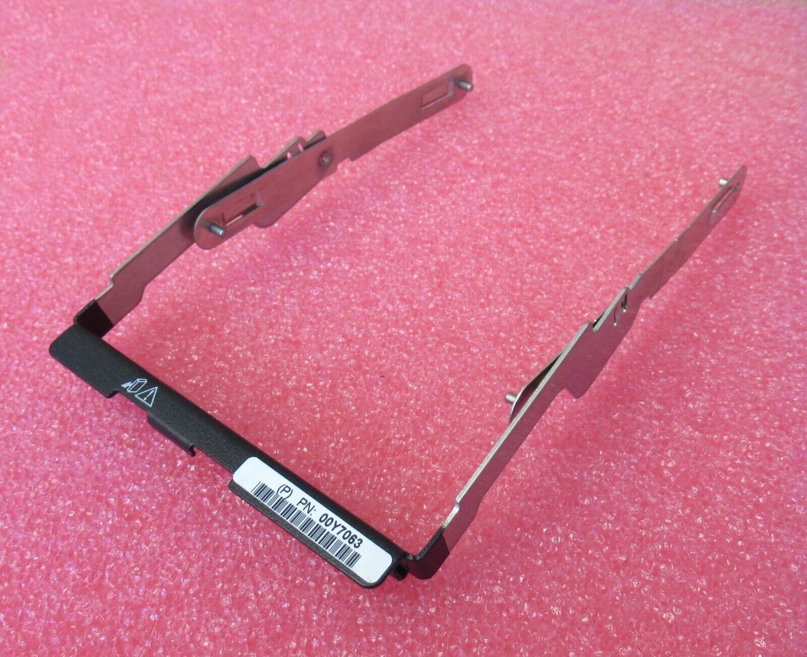 IBM 3 5" HotSwap Hard Drive HDD Caddy Tray 00Y7063 for DE6600