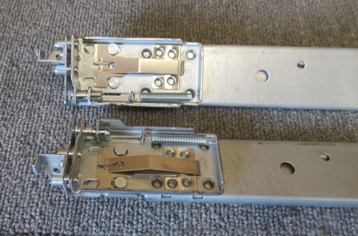 Rails IBM 1U 39M6946 – Pour Serveurs X3650, X3850, X3950 M2 – Reconditionnés