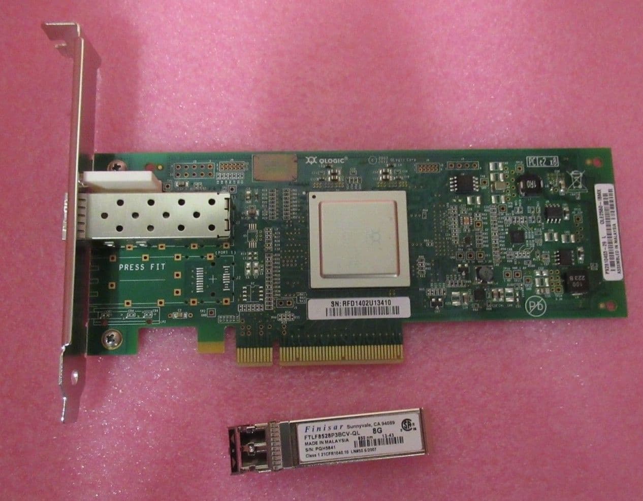 IBM QLogic QLE2560-IBMX 8Gb PCIE Fibre Channel HBA Card