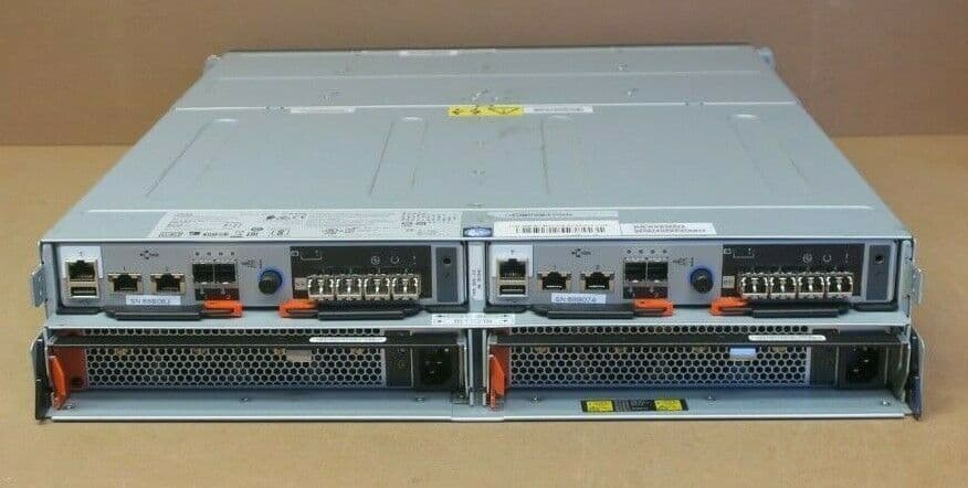 Kit Hardware IBM Storwize V5000 2078-AF3 00RY309 64P8442 Usato
