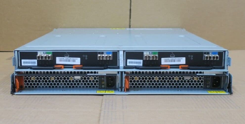 IBM System Storage DS8000 2107-D02 24x 2 5