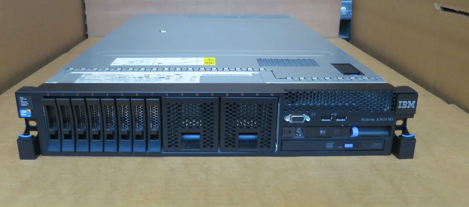 IBM/System x3650 M3/サーバー/7945 D4J/2011年製/50/60Hz/146GB IBM/System x3650 M3/サーバー/7945 D4J/2011年製/50/60Hz/146GB