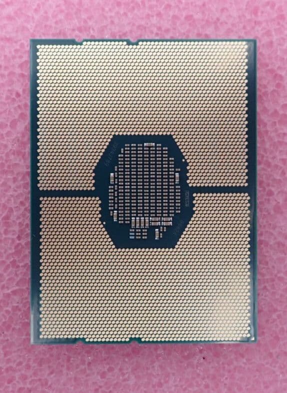 Intel Xeon 10-Core Silver 4210 2 2GHz 13 75MB LGA3647 Server CPU
