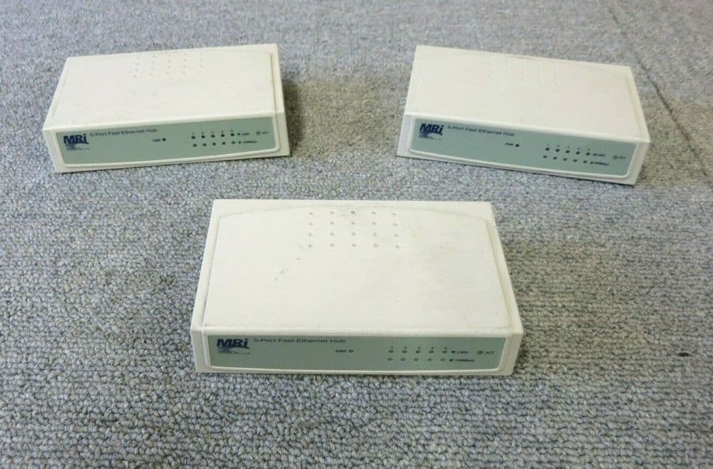 Job Lot 3 x MRI MRI-10/100/5/S/M 5 Port Fast Ethernet Network Hub No AC Adapter
