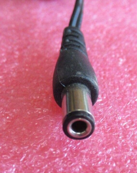 Ktec KSAFC0500200W1UK UK Plug AC Power Adapter 10W 5V 2A