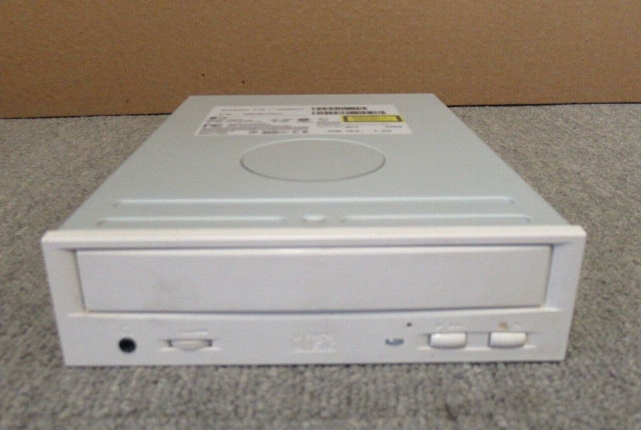 O-JEE  CD 2枚 LG CRD-8400B 5500977 40X EIDE/ATAPI Internal CD-ROM Optical