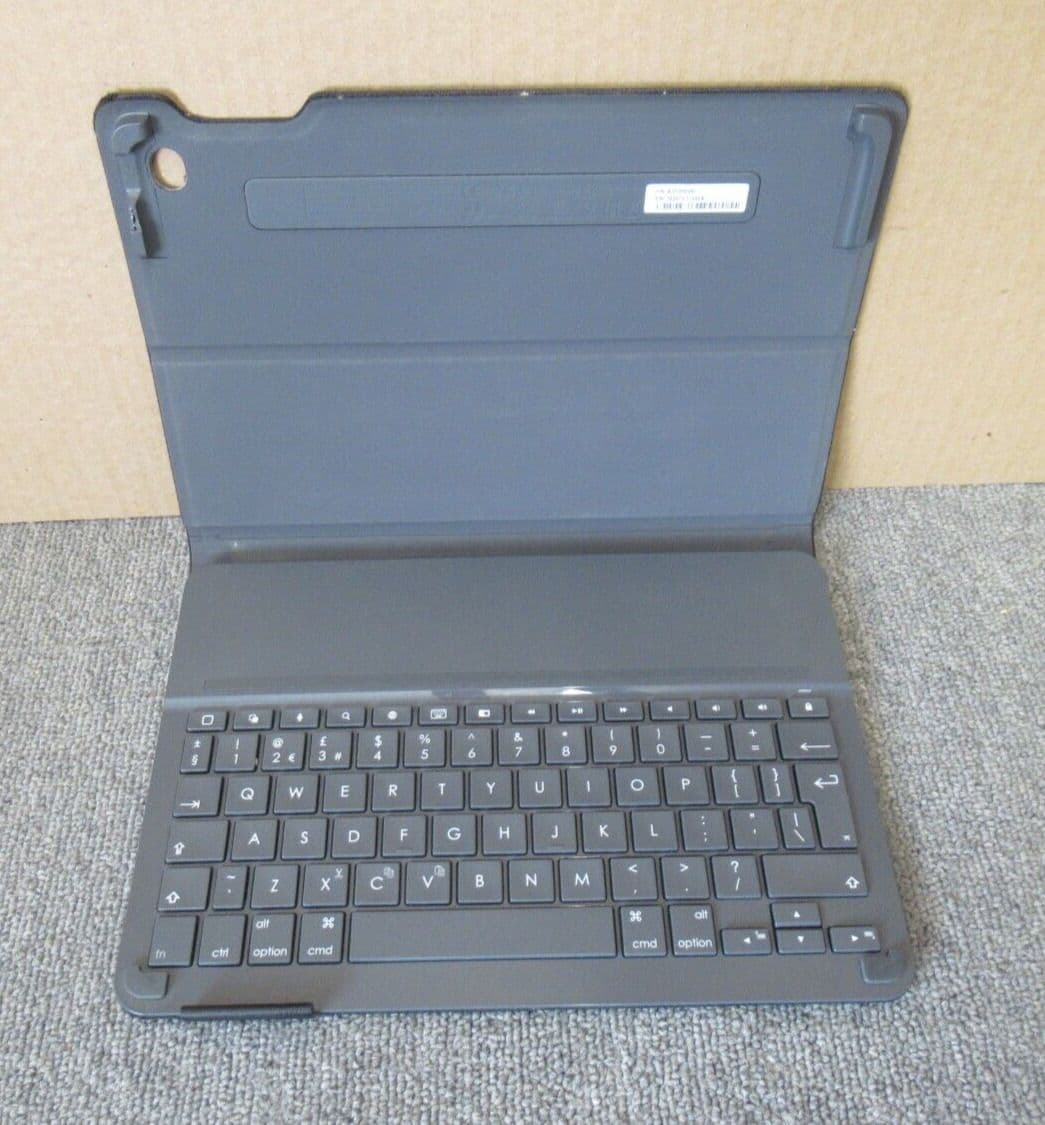 thumbnail image 2 of Logitech Turnaround Slim Case For IPad Air 2 - Black (Used, Model 839-000400) 2 of 4