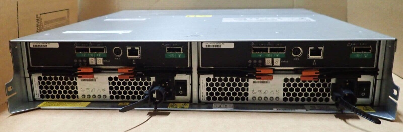 NetApp DE5600 24Bay Expansion Array E-X5681A-QS-R6 4x 800GB SSD 2x ESM ...