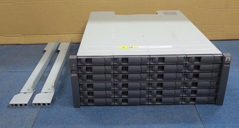 NetApp DS4243 430-00048 C1 - 18 8TB SAS HDD 2x IOM3 2x PSU Controllers ...