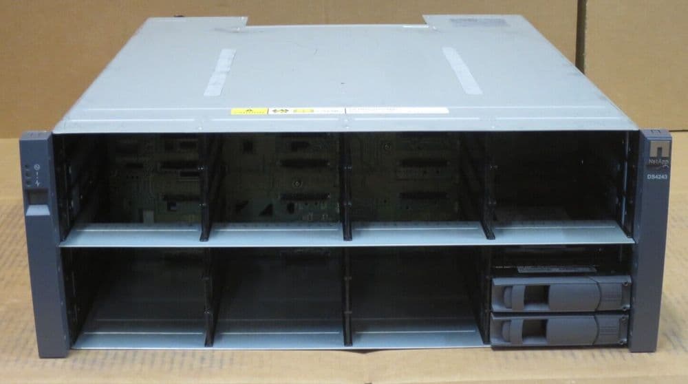 NetApp DS4243 NAJ-0801 Array 1 2TB 2x 600GB 15k SAS 108-00227 4x PSU