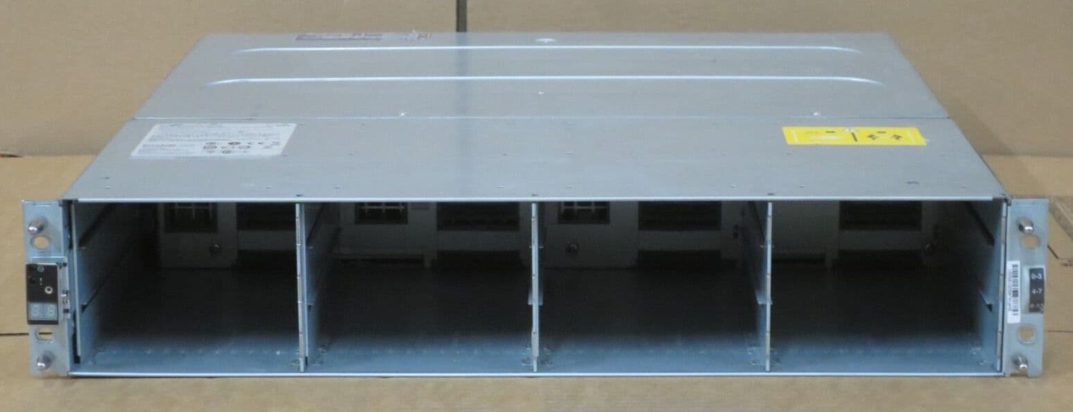 NetApp FAS2220 12x 3 5