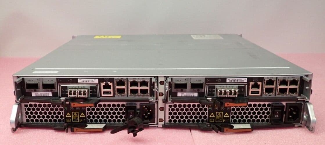 NetApp FAS2240-2 24x 2 5