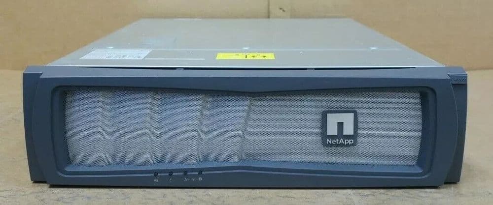 NetApp FAS3250 Filer Array 1x Controller & 1x PCIe Expansion Module 2x PSU