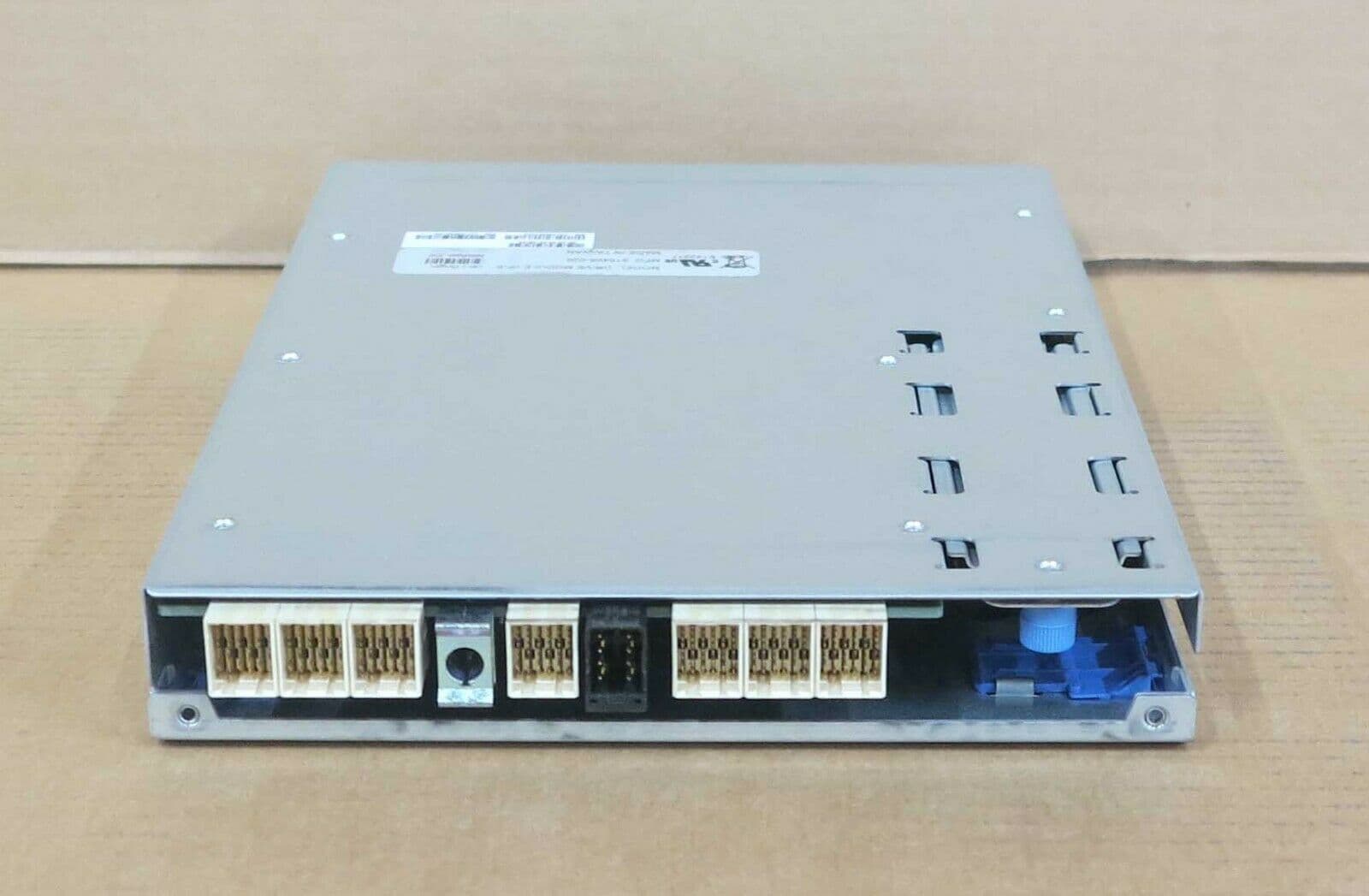 NetApp I/F-6 E2700A E-X270400A-R6 16GB/s FC Non iSCSI Storage ...