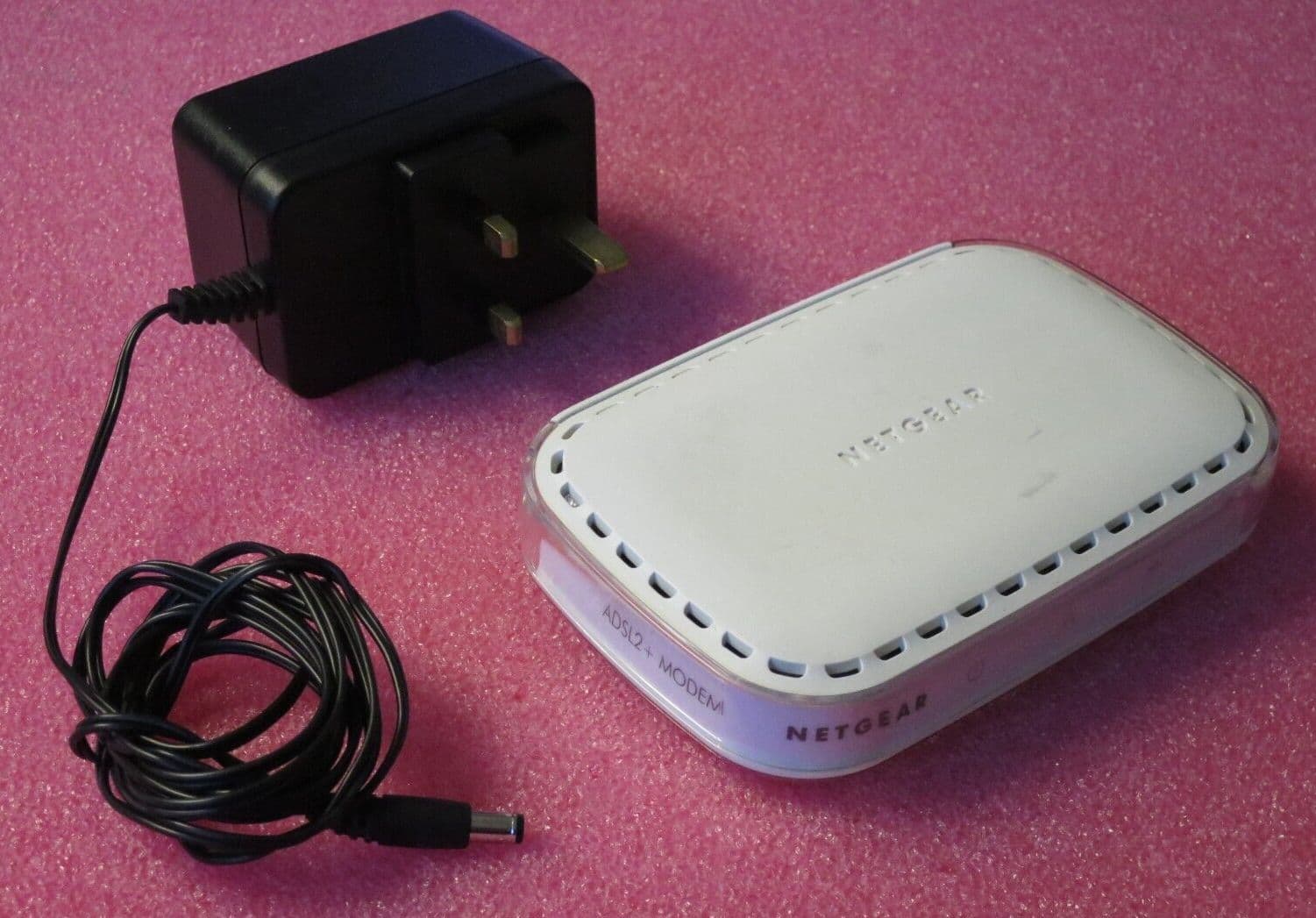 Netgear DM111P Wired ADSL2 Modem 2721038401 With AC Adapter