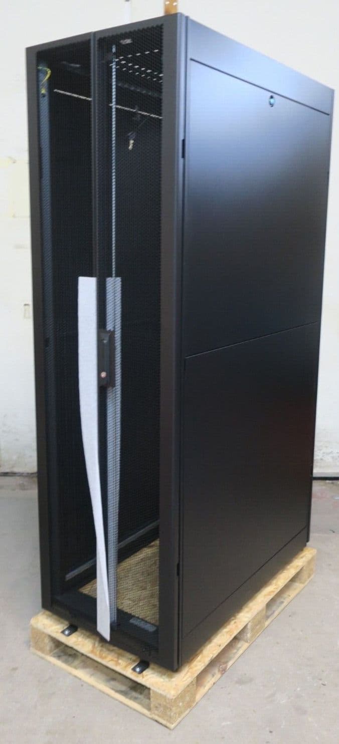 NEW APC Easy Rack ER6212 19