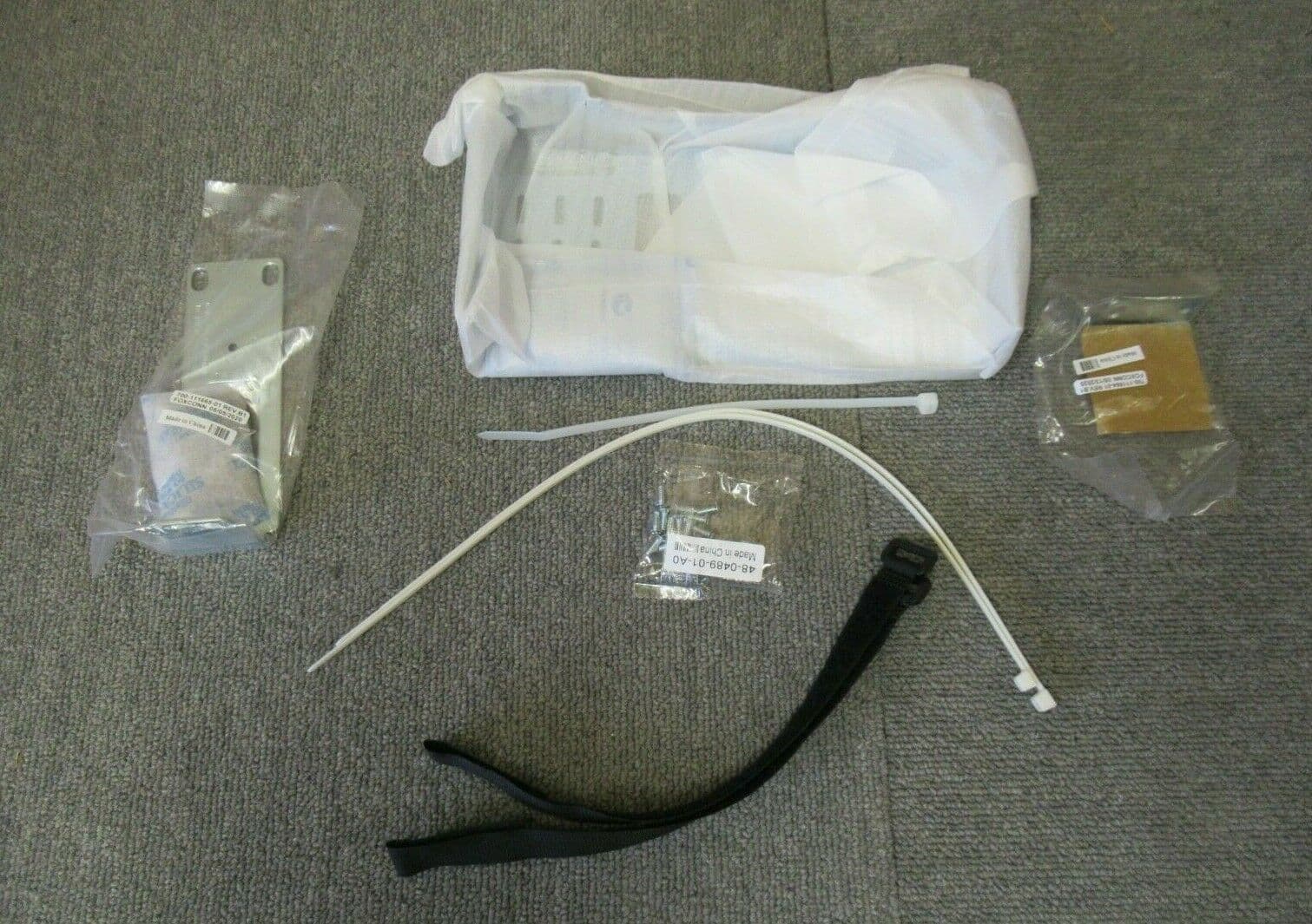 New Cisco ACS4220RM19C Rackmount Kit for Cisco ISR 4220 Series