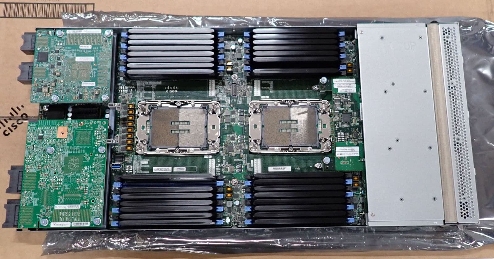 NEW Cisco UCS X210c M7 6x NVMe 2 5