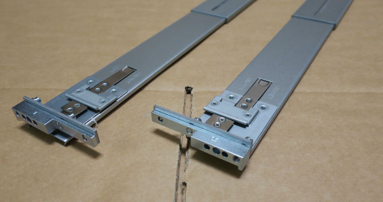 NEW Cisco UCSC-RAIL-2U 2U Rack Rail Mount Kit For C210 M1 M2 C240 M3 ...
