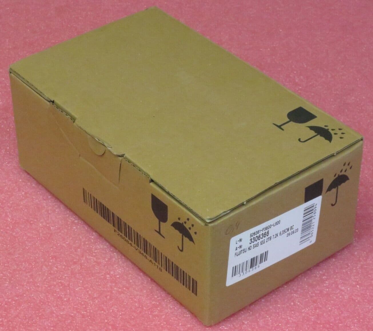 Disque Dur Fujitsu CA05954-3435 CA07670-E092 ST2000NM0023 2TB 7.2K