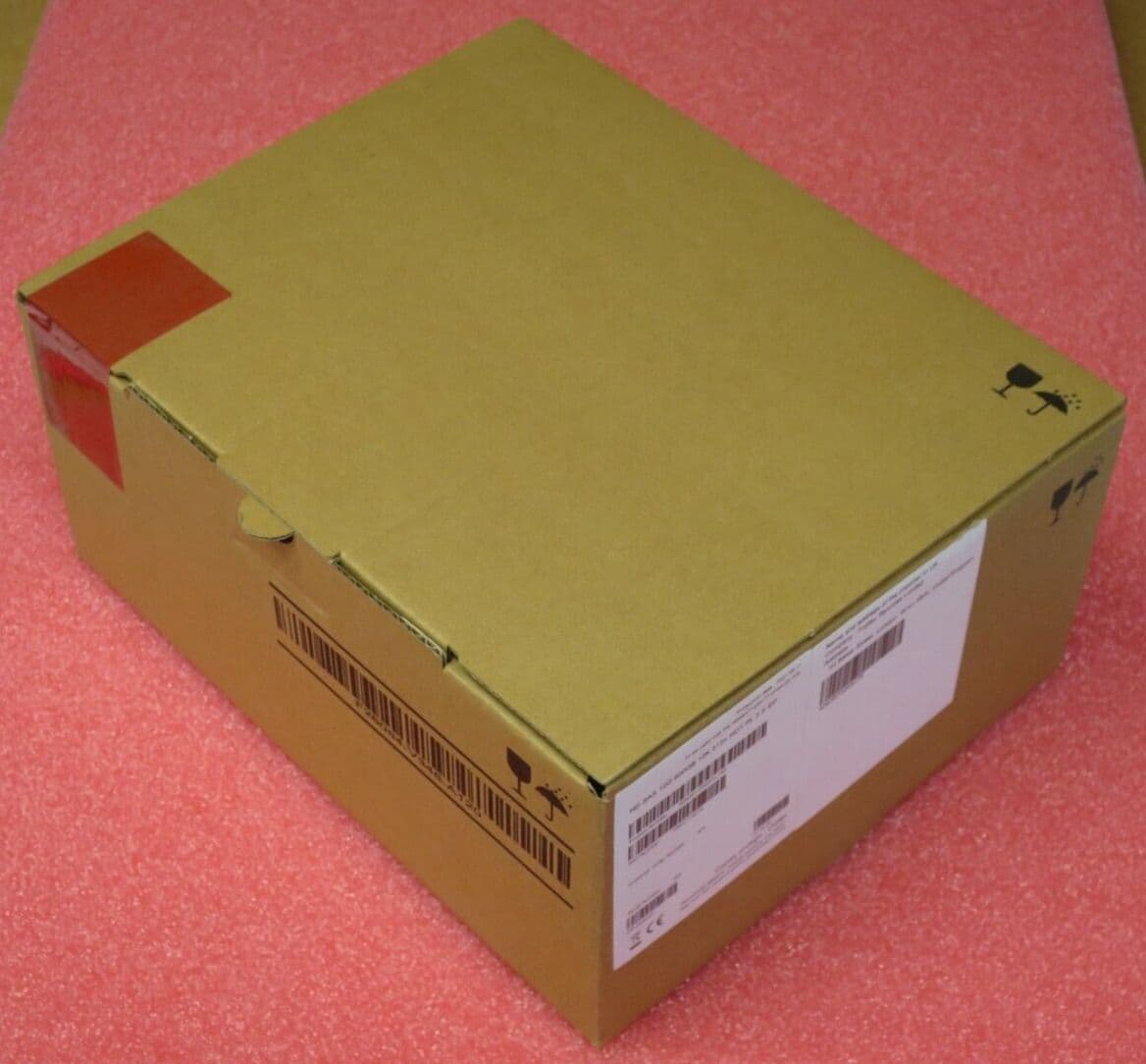 NEW Fujitsu 600GB 10K 512n 2 5