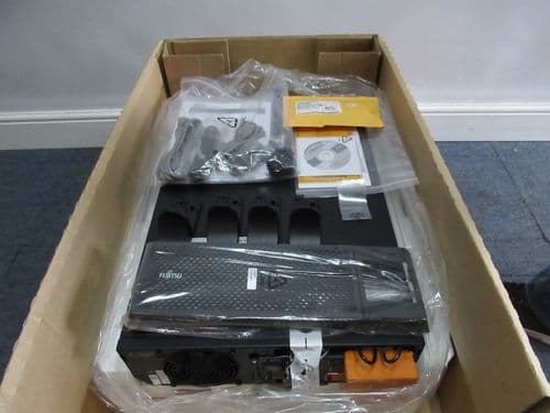 NEW Fujitsu APC Smart-UPS 5000VA 5kVA 4500W SRT5KXLI 3U Rackmount 240V UPS