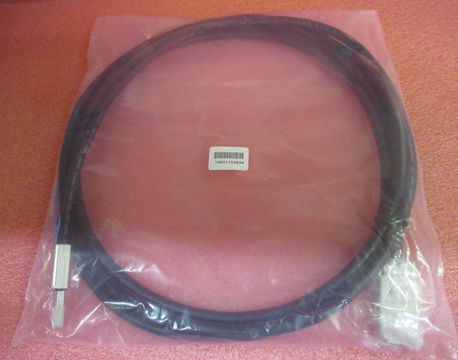 NEW Fujitsu Mini-SAS SFF-8088 to IB SFF-8470 EXT Cable 4Metre S26361 ...