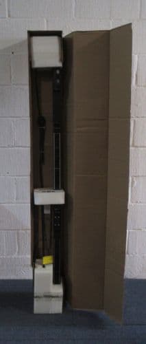 NEW HP D9N50A Remote Rack Monitored PDU 32A 230V 32xC13 4xC19 Power Distribution