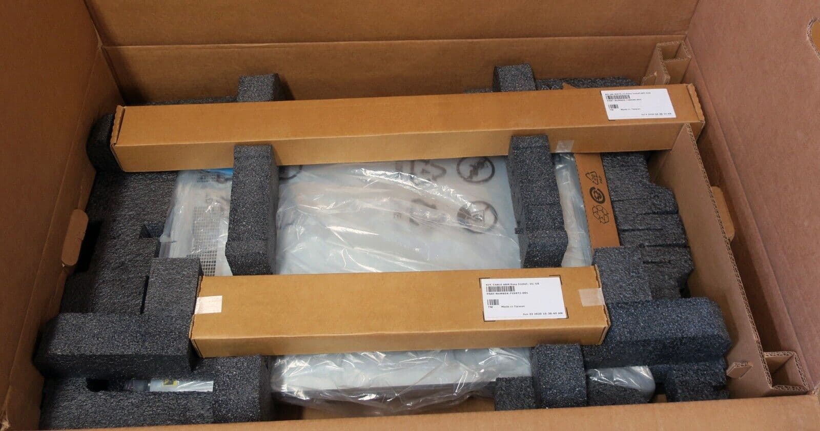 NEW HP ProLiant DL325 Gen10 G10 1U Rack Mount Server 10 bay NVMe HPE