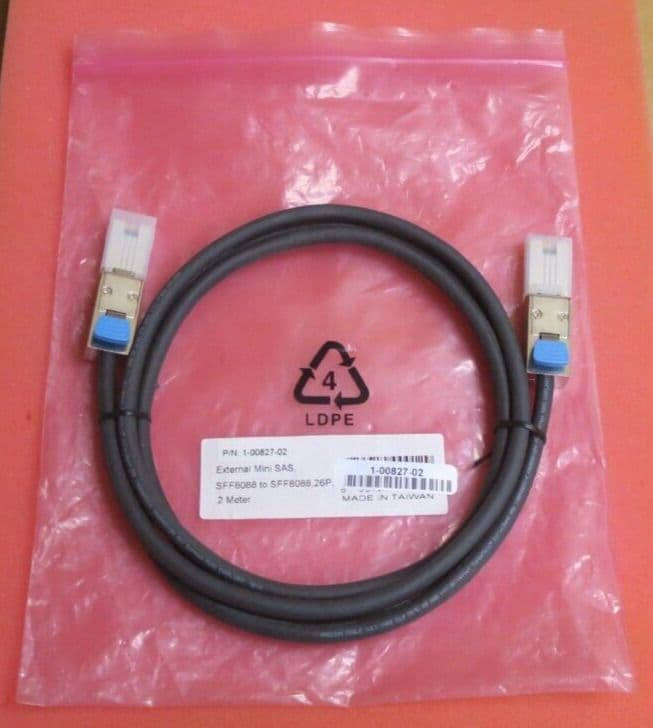 New Quantum 2 Metre External Mini SAS to Mini SAS SFF8088 Cable 10082702