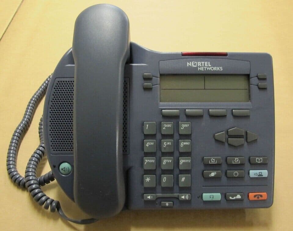 Nortel Networks IP Phone i2002 desktop Telephone NTDU91 Blue