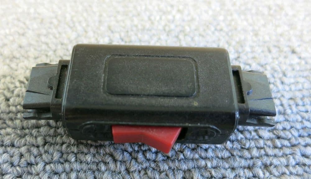 Plantronics 2770801 QD In Line Locking Headset Mute Switch