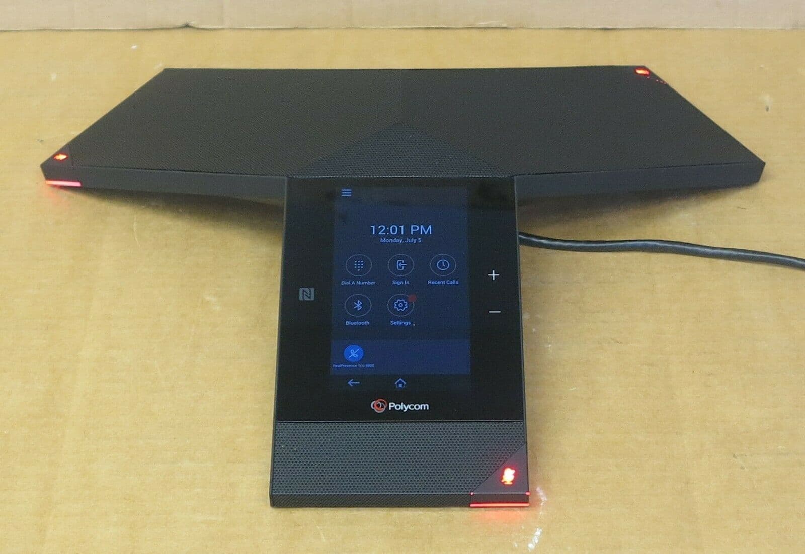 Polycom RealPresence Trio 8800 VoIP Skype IP Conference Phone POE With WiFi